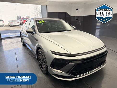 Used 2024 Hyundai Sonata Limited image 1