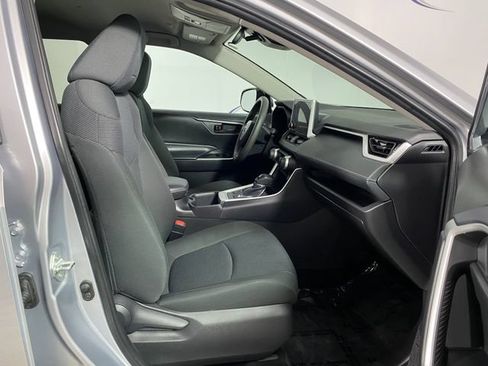 Certified 2024 Toyota RAV4 LE AWD/4WD image 8