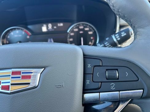 Used 2024 Cadillac XT6 Premium Luxury image 27