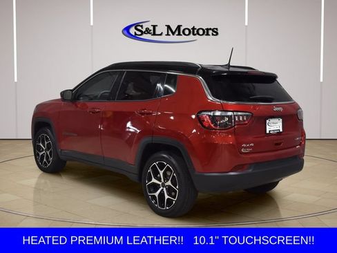 Used 2025 Jeep Compass Limited AWD/4WD image 5