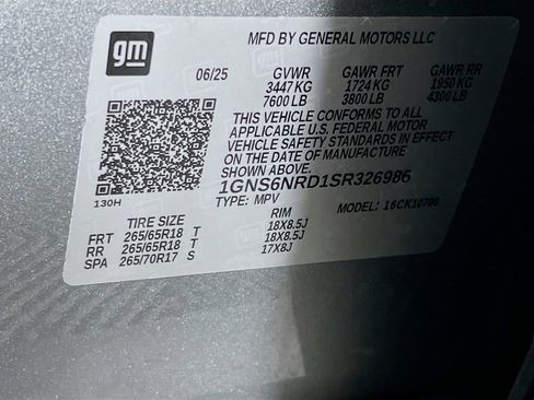 Used 2025 Chevrolet Tahoe LT image 33