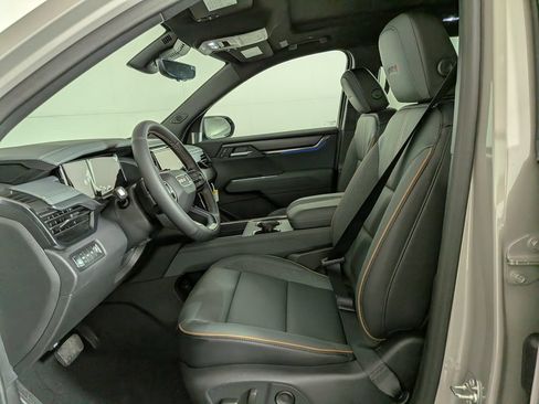 New 2026 GMC Acadia AT4 w/ Luxury Package AWD/4WD image 15