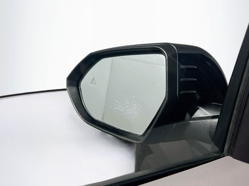 Used 2025 Hyundai Kona SEL FWD image 16