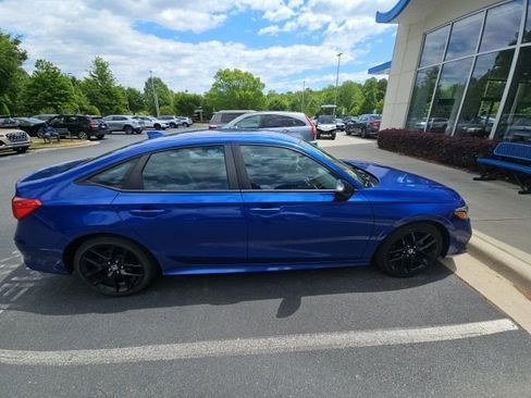 Used 2022 Honda Civic Sport image 10