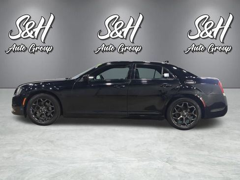 Used 2020 Chrysler 300 S AWD/4WD image 17