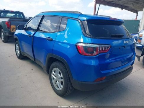 Used 2018 Jeep Compass Sport FWD image 3