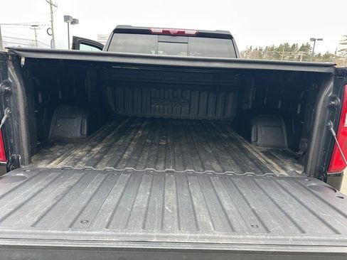 Used 2024 Chevrolet Silverado 1500 High Country w/ Technology Package image 33