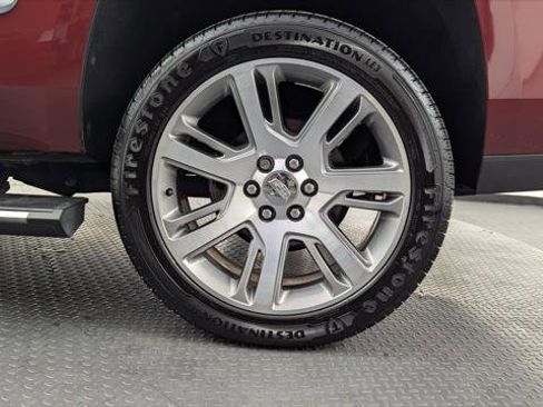 Used 2016 Cadillac Escalade Premium image 34