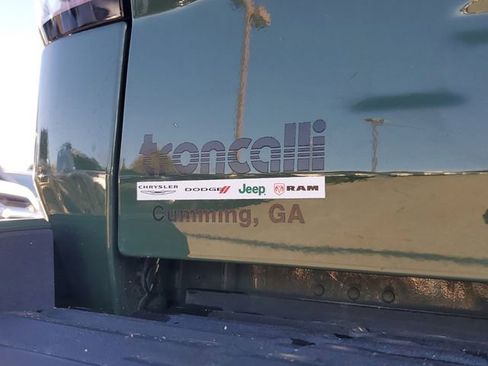 Used 2022 Nissan Frontier SV w/ Technology Package image 10