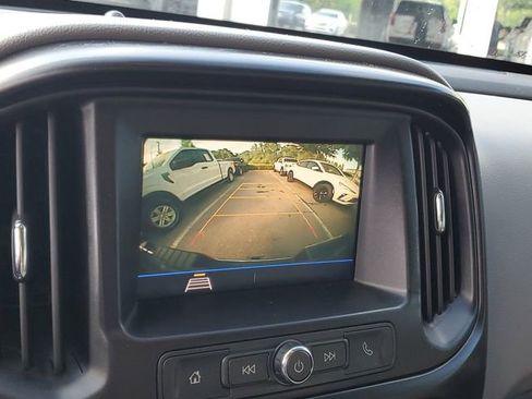 Used 2021 Chevrolet Colorado W/T w/ WT Convenience Package RWD image 21