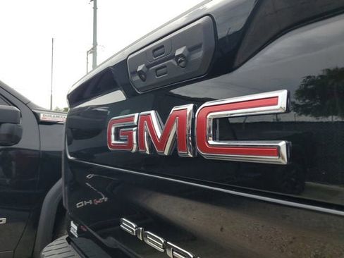 New 2026 GMC Sierra 3500 AT4 w/ AT4 Premium Plus Package AWD/4WD image 7