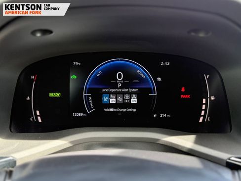 Used 2026 Toyota Camry SE FWD image 13