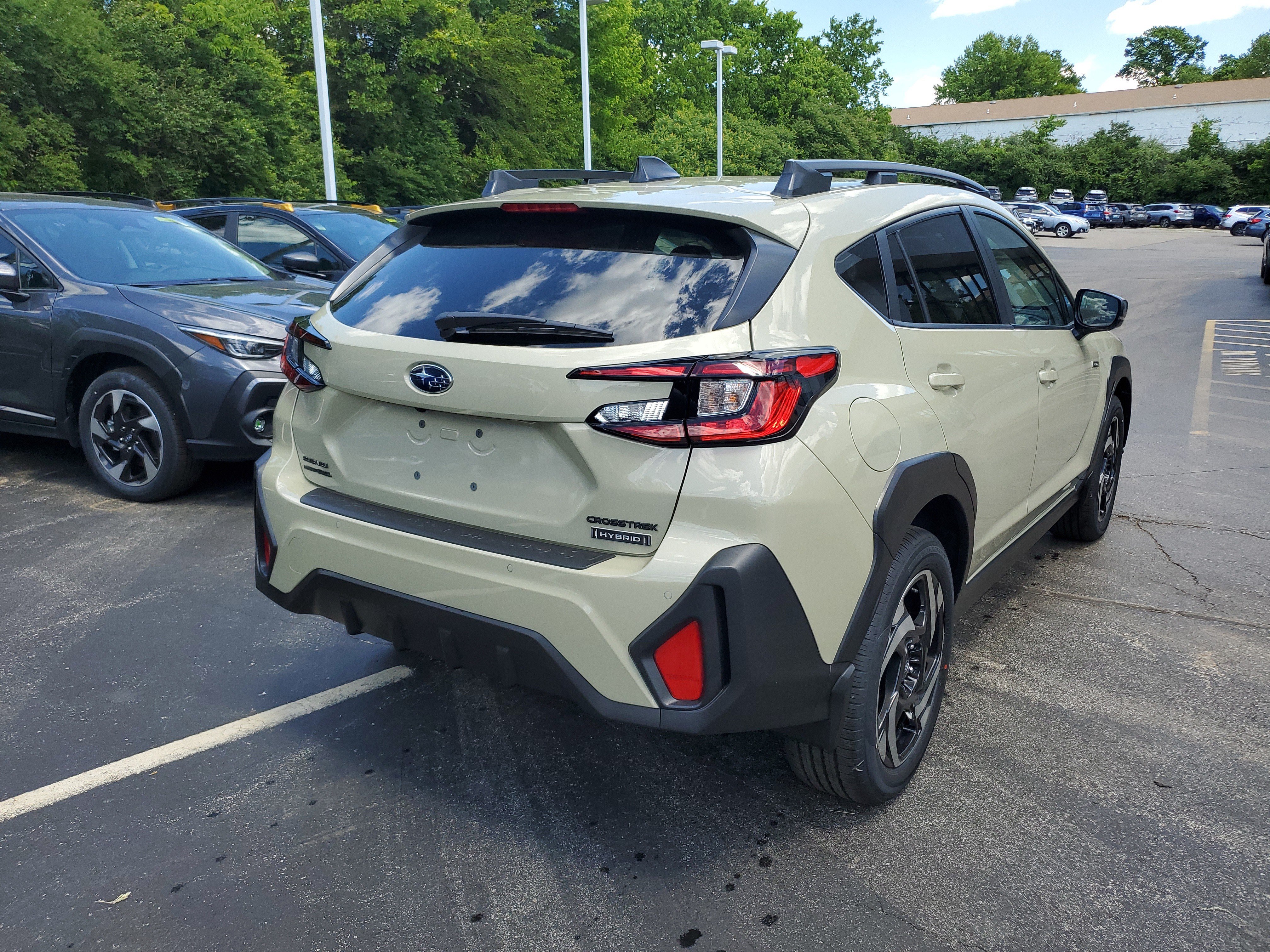 New 2026 Subaru Crosstrek 2.5i Limited w/ Convenience Package AWD/4WD image 3