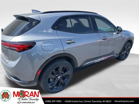 Certified 2022 Buick Envision Essence w/ Sport Touring Package FWD image 3