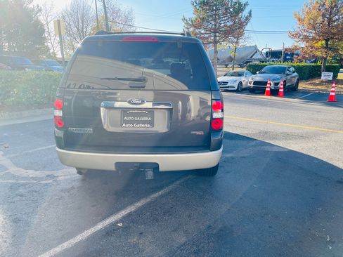 Used 2007 Ford Explorer Eddie Bauer image 9