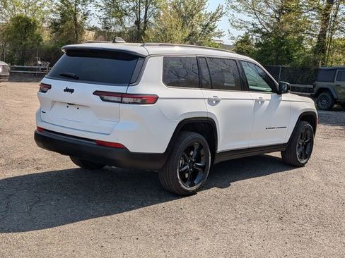 New 2026 Jeep Grand Cherokee L Limited AWD/4WD image 3