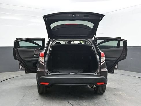 Used 2019 Honda HR-V EX image 36