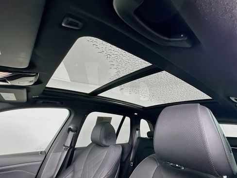 Used 2025 BMW X5 xDrive40i w/ Premium Package image 29