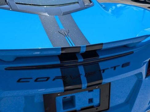 Used 2022 Chevrolet Corvette Stingray Coupe w/ Z51 Performance Package image 13
