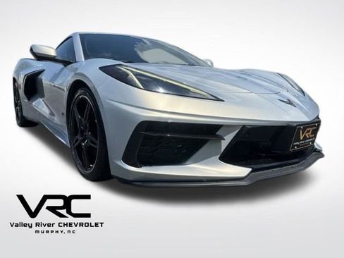 Used 2021 Chevrolet Corvette Stingray Premium Cpe w/ Z51 Performance Package RWD image 1