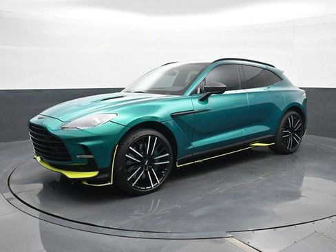 Used 2024 Aston Martin DBX 707 AWD/4WD image 1