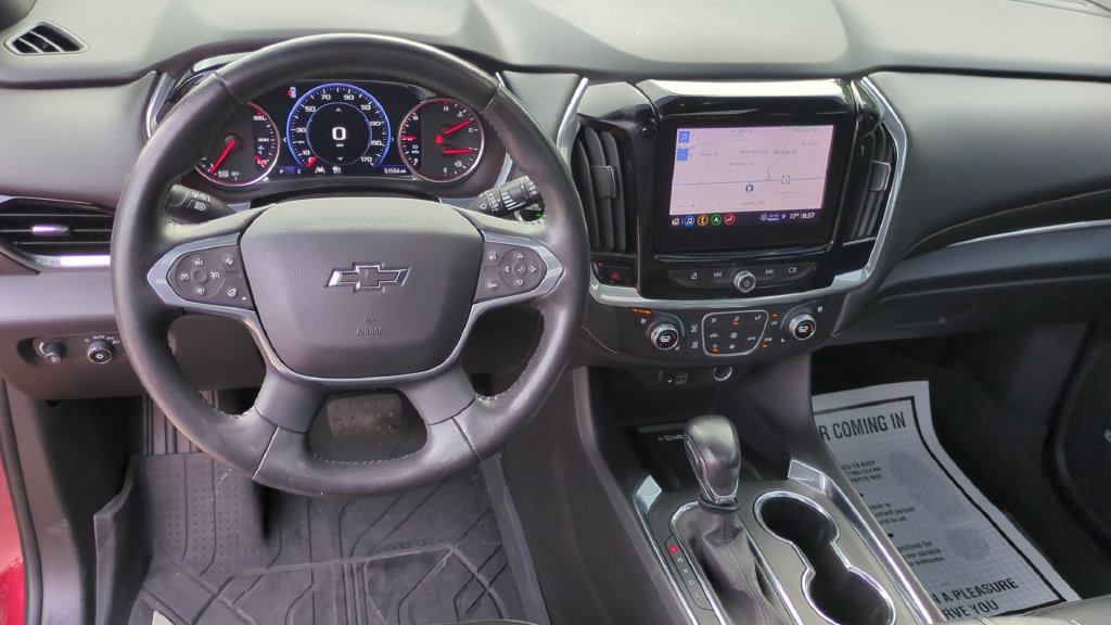 Used 2022 Chevrolet Traverse Premier w/ Redline Edition FWD image 18