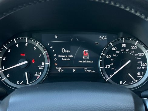 Used 2021 Toyota Highlander XLE FWD image 26