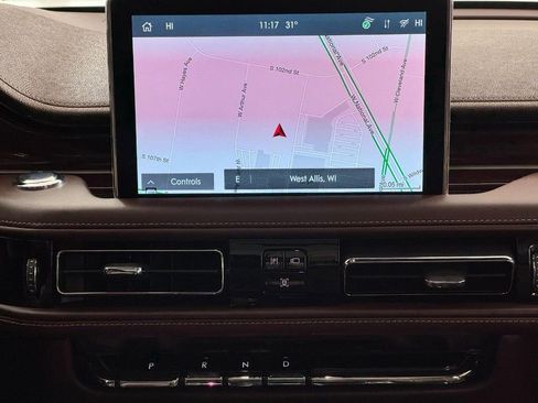 Used 2022 Lincoln Aviator Black Label w/ Dynamic Handling Package image 16