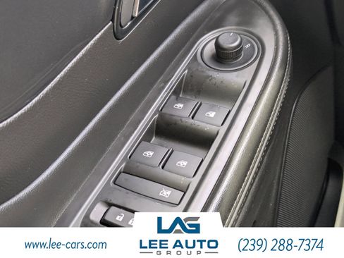 Used 2018 Buick Encore Preferred image 18