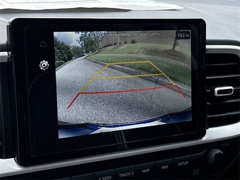 New 2025 Hyundai Venue Limited image 25