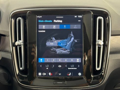 Used 2023 Volvo C40 P8 Recharge Ultimate w/ Protection Package Premier image 24