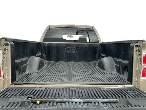 Used 2010 Ford F150 XLT AWD/4WD image 24