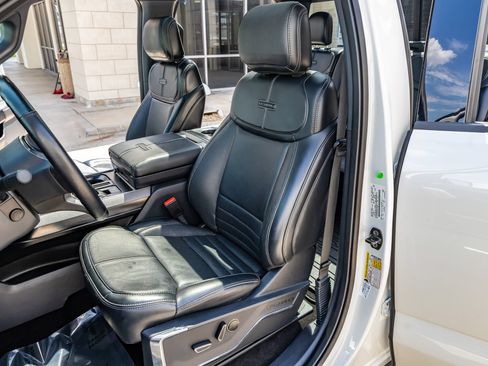 Used 2022 Ford F150 Platinum w/ Equipment Group 701A High AWD/4WD image 30