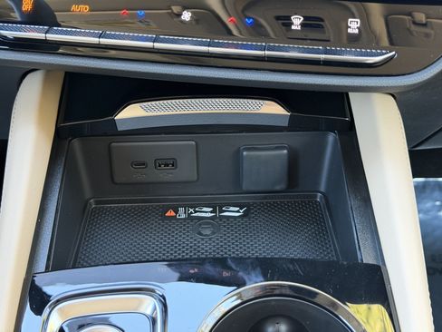 New 2026 Buick Envision Preferred AWD/4WD image 24