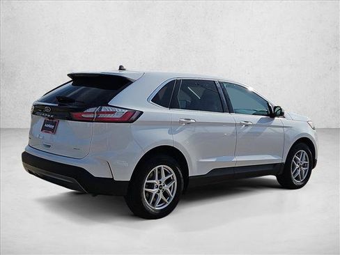 Used 2024 Ford Edge SEL AWD/4WD image 5
