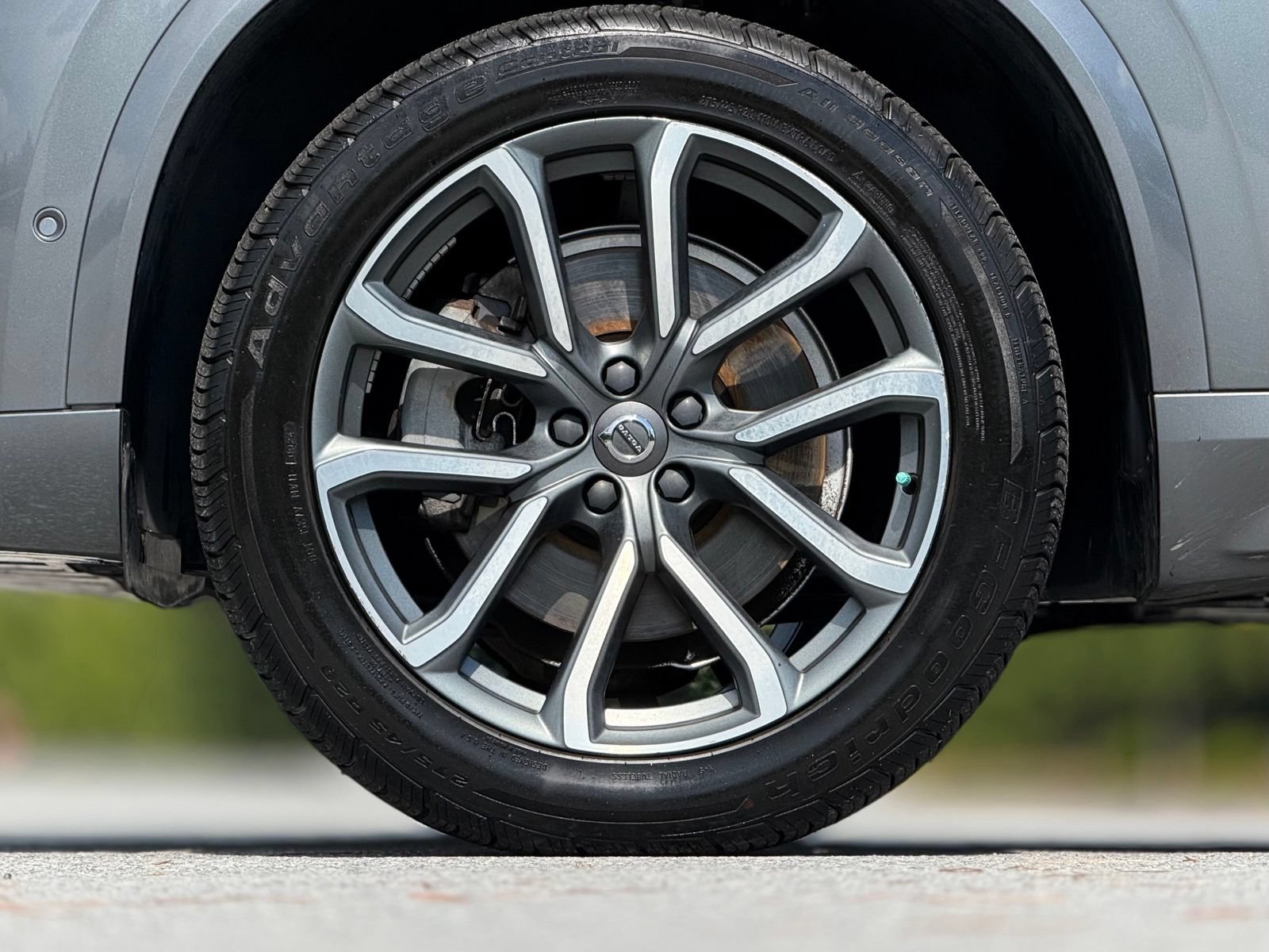 Used 2019 Volvo XC90 T6 Momentum w/ Advanced Package AWD/4WD image 18