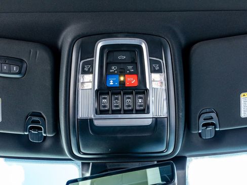 Used 2024 RAM 1500 Limited image 30