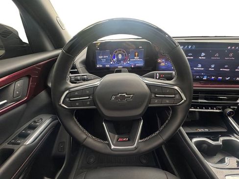 Used 2026 Chevrolet Traverse Z71 w/ Enhanced Driving Package AWD/4WD image 14