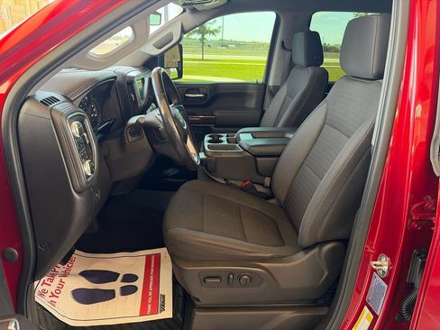 Used 2022 GMC Sierra 2500 SLE w/ SLE Value Package; AWD/4WD image 10