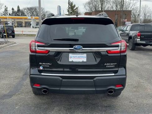 Used 2023 Subaru Ascent Touring image 7