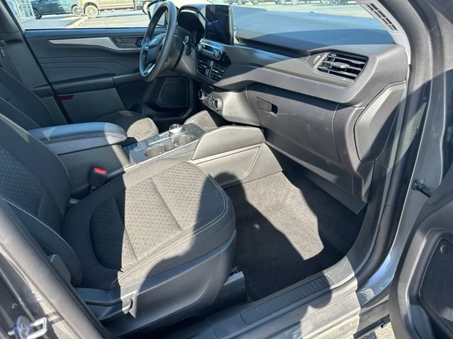 Used 2025 Ford Escape Active FWD image 25