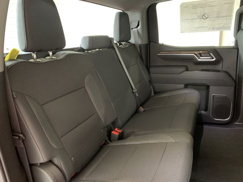 New 2026 Chevrolet Silverado 1500 LT image 39