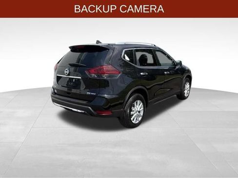 Used 2019 Nissan Rogue SV AWD/4WD image 7