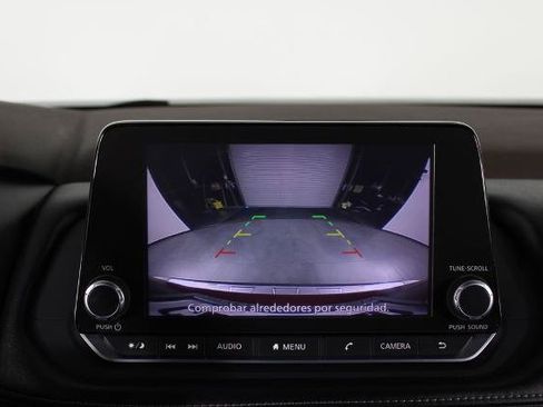 Certified 2022 Nissan Rogue SV FWD image 27