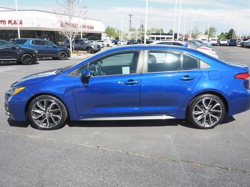 Used 2020 Toyota Corolla SE w/ Carpet Mat Package (TMS) FWD image 3