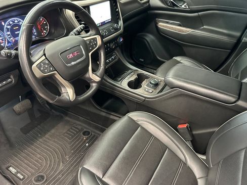Used 2022 GMC Acadia Denali w/ Black Diamond Edition AWD/4WD image 10