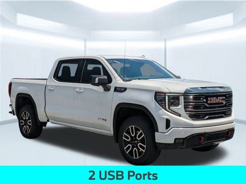 Used 2023 GMC Sierra 1500 AT4 w/ Technology Package image 9