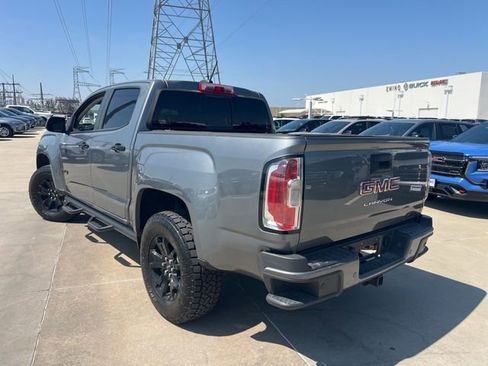 Used 2022 GMC Canyon AT4 image 3
