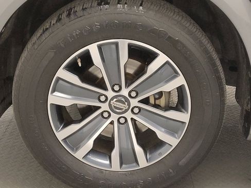 Used 2018 Nissan Armada SL w/ Premium Package image 31