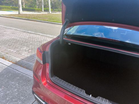 Used 2020 Kia Optima S image 47